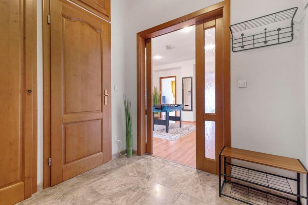 Exclusive Apartment In Centre Bratislava Exterior photo