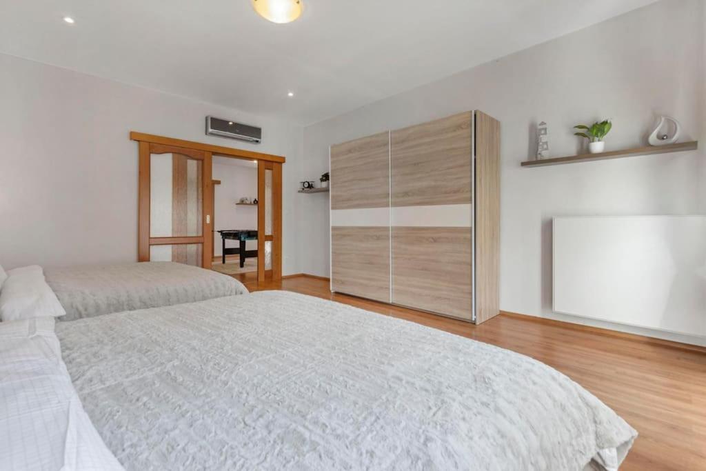 Exclusive Apartment In Centre Bratislava Exterior photo